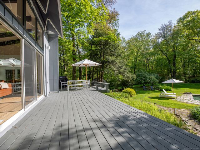 19 Spargo Road, Roxbury, CT 06783