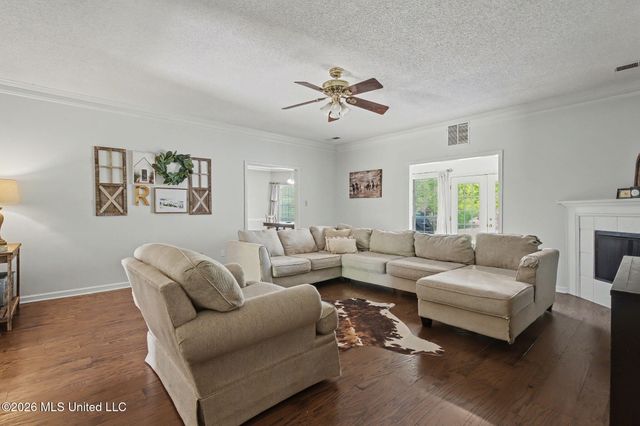 13960 Fairview Road, Byhalia, MS 38611
