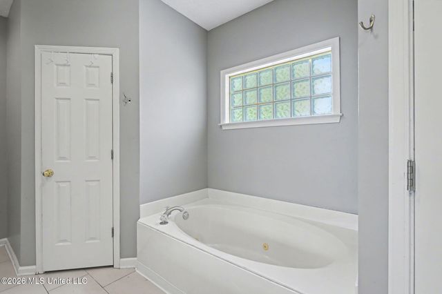 13960 Fairview Road, Byhalia, MS 38611