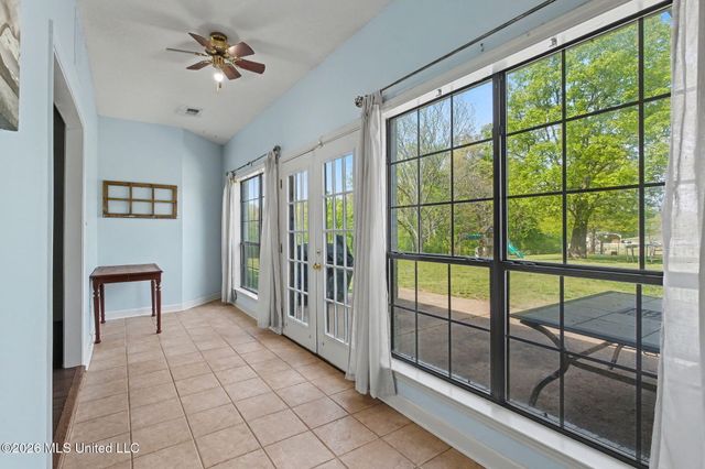 13960 Fairview Road, Byhalia, MS 38611