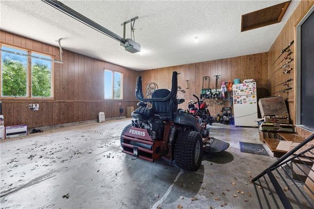 1116 W Hubach Hill Road, Raymore, MO 64083