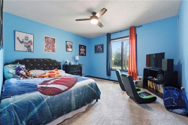 1116 W Hubach Hill Road, Raymore, MO 64083