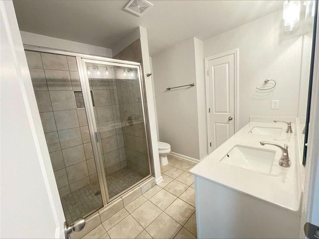 2623 Hedgeway Circle, Kennesaw, GA 30144