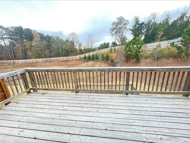 2623 Hedgeway Circle, Kennesaw, GA 30144