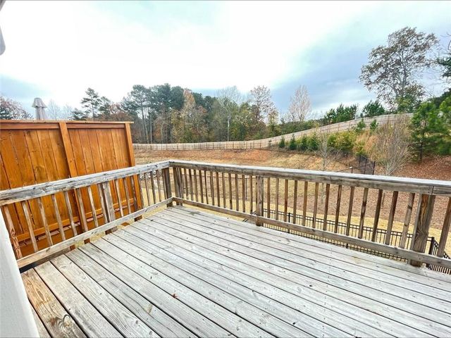 2623 Hedgeway Circle, Kennesaw, GA 30144