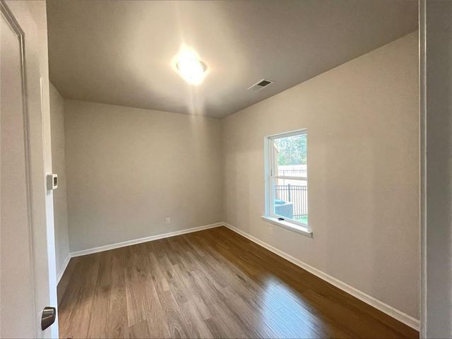 2623 Hedgeway Circle, Kennesaw, GA 30144