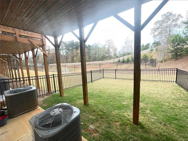 2623 Hedgeway Circle, Kennesaw, GA 30144