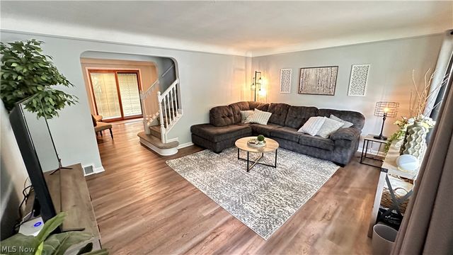 1787 E 227th Street, Euclid, OH 44117