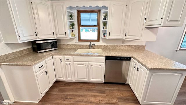 1787 E 227th Street, Euclid, OH 44117