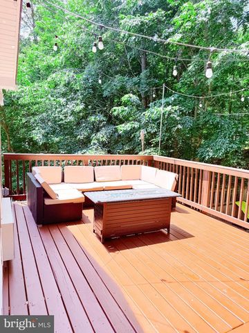 40 ROCKY DR, Stafford, VA 22554