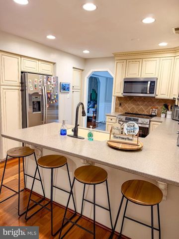 40 ROCKY DR, Stafford, VA 22554