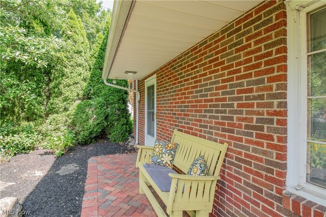 1639 Coventry Road NE, Massillon, OH 44646
