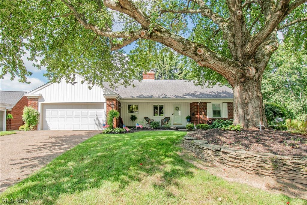 1639 Coventry Road NE, Massillon, OH 44646