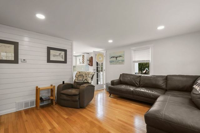 13 Monack Rd., Wareham, MA 02571