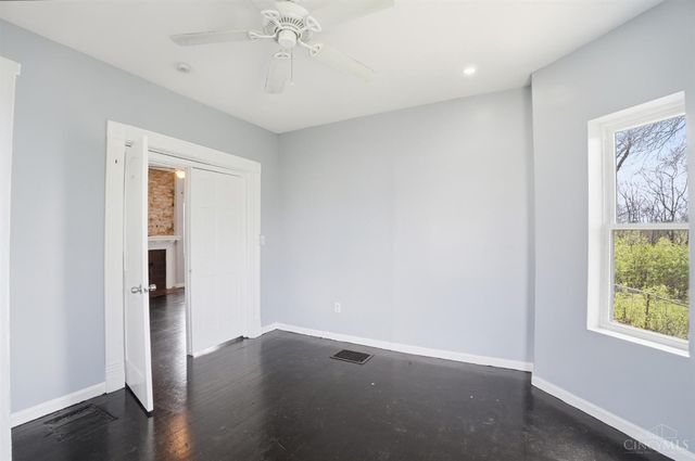 2545 Harrison Avenue, Cincinnati, OH 45211