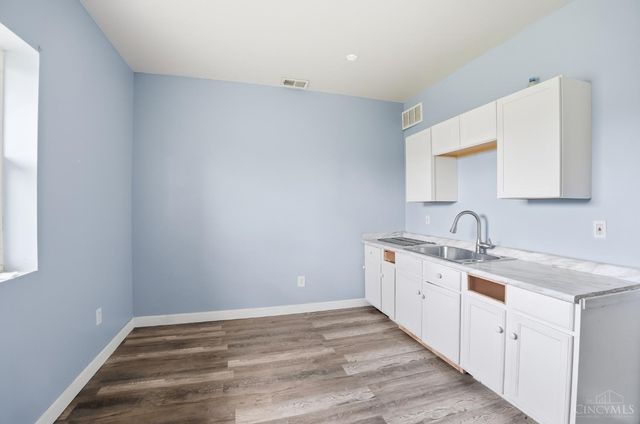 2545 Harrison Avenue, Cincinnati, OH 45211