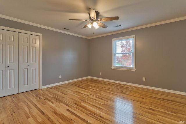 7849 Brookshire Court, Evansville, IN 47715