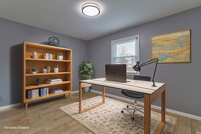 7849 Brookshire Court, Evansville, IN 47715