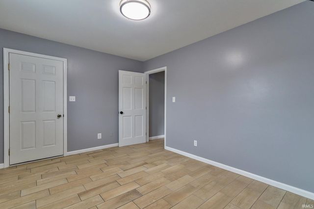 7849 Brookshire Court, Evansville, IN 47715