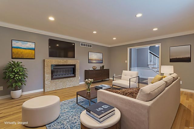 7849 Brookshire Court, Evansville, IN 47715