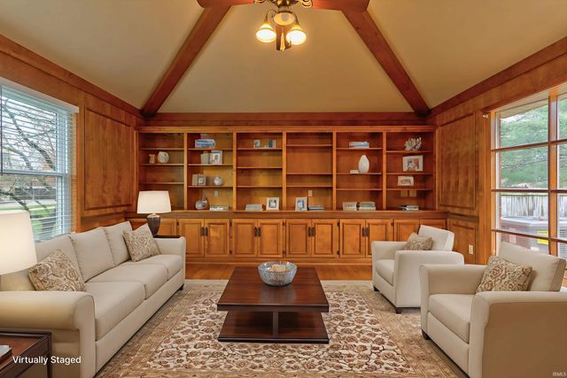 7849 Brookshire Court, Evansville, IN 47715