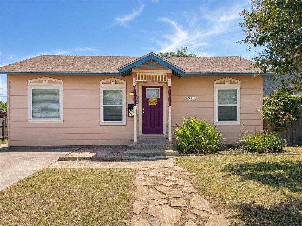 518 Commerce St, Portland, TX 78374 — exterior