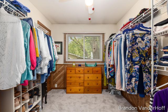 980 Bellewood Drive Se, City Of Kentwood, MI 49508