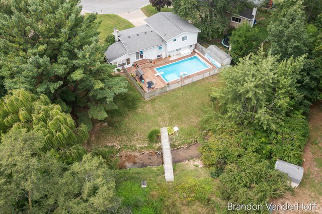 980 Bellewood Drive Se, City Of Kentwood, MI 49508