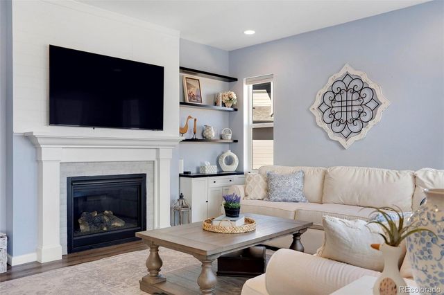 162 Cortona Place, Castle Pines, CO 80108