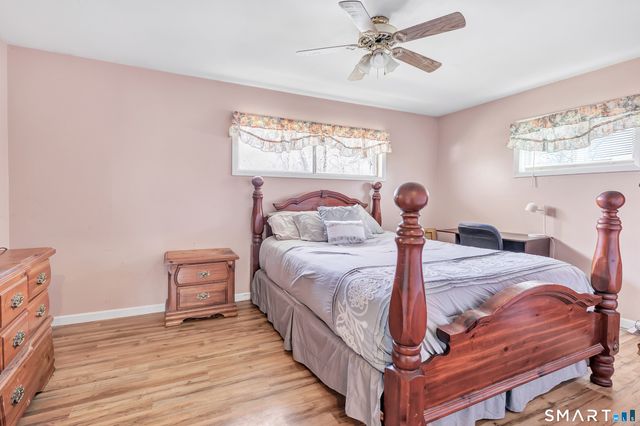 9 Alan Drive, Ansonia, CT 06401