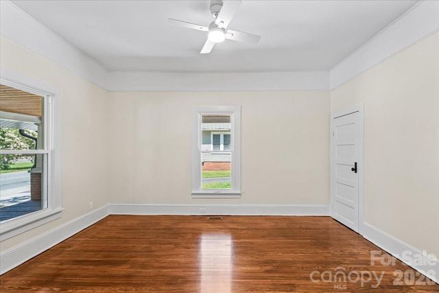 317 S Ridge Avenue, Kannapolis, NC 28083