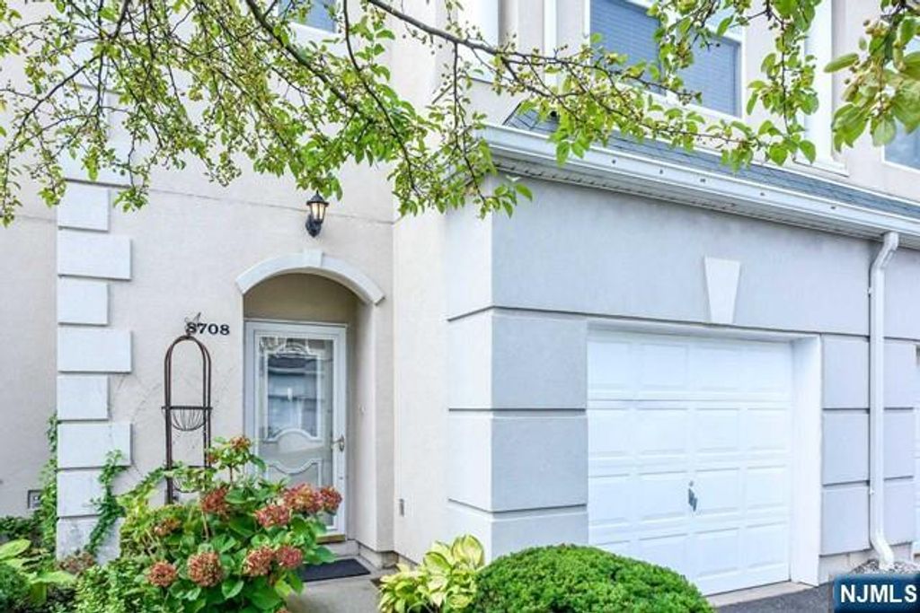 8708 Brittany Drive, Wayne, NJ 07470