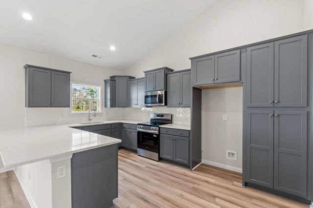 605 Bay St., Aynor, SC 29511