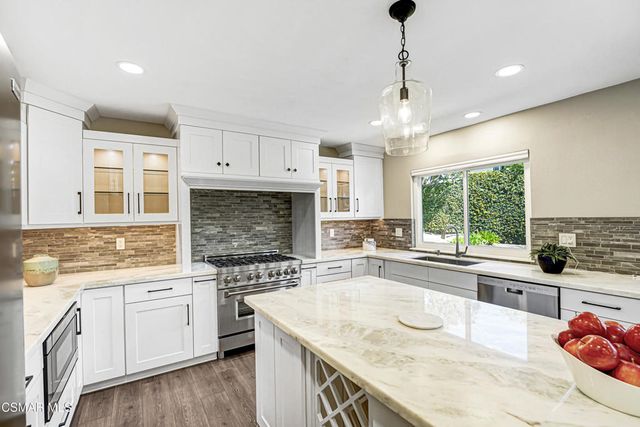 6214 Watertree Court, Agoura Hills, CA 91301