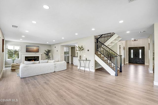 6214 Watertree Court, Agoura Hills, CA 91301