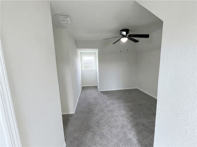 110 Driftwood Dr, Portland, TX 78374