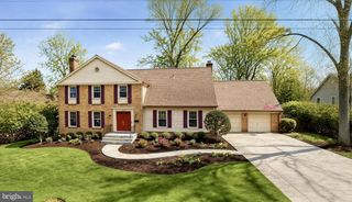 11209 FARMLAND DR, Rockville, MD 20852