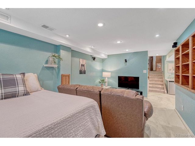 6744 Coors St, Arvada, CO 80004