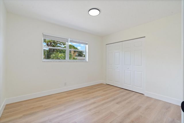 2840 DORSON Way, Delray Beach, FL 33445