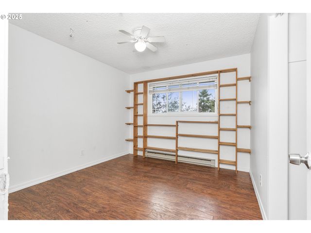 1214 RANSOM Ave, Brookings, OR 97415