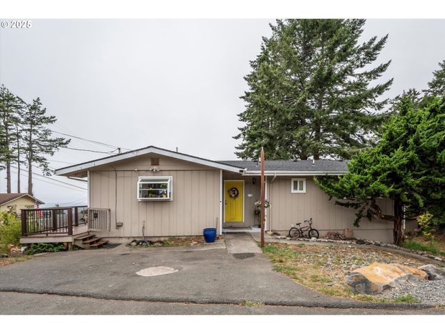 1214 RANSOM Ave, Brookings, OR 97415