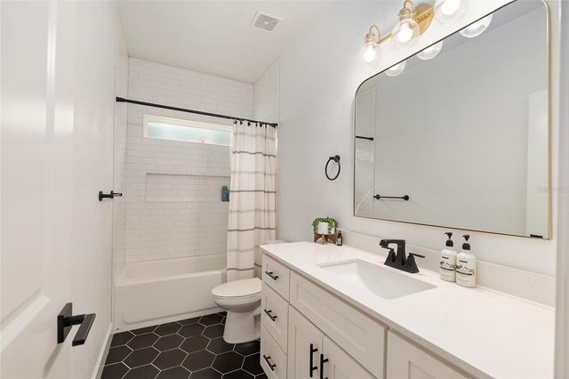 1759 SW 67TH CIRCLE, Gainesville, FL 32607