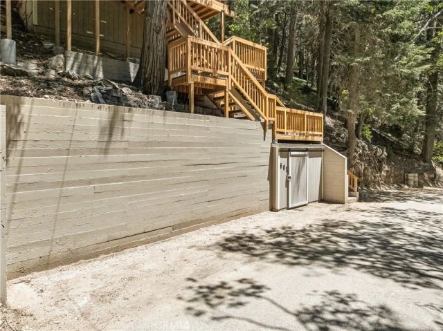 601 Sunderland Court, Lake Arrowhead, CA 92352