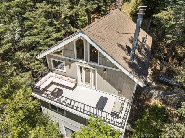 601 Sunderland Court, Lake Arrowhead, CA 92352