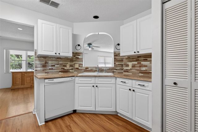9060 SW 96TH LANE B, Ocala, FL 34481