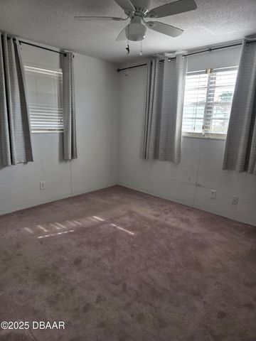 331 Fordham Drive, Daytona Beach, FL 32118