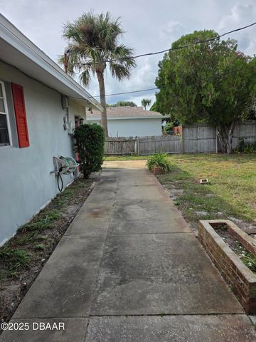 331 Fordham Drive, Daytona Beach, FL 32118