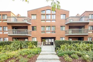 2425 S Norfolk Street 204, San Mateo, CA 94403