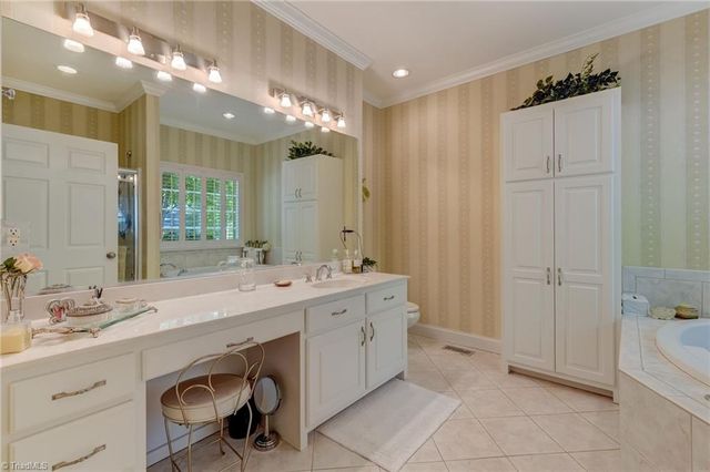 153 Oak Ridge Drive, Eden, NC 27288