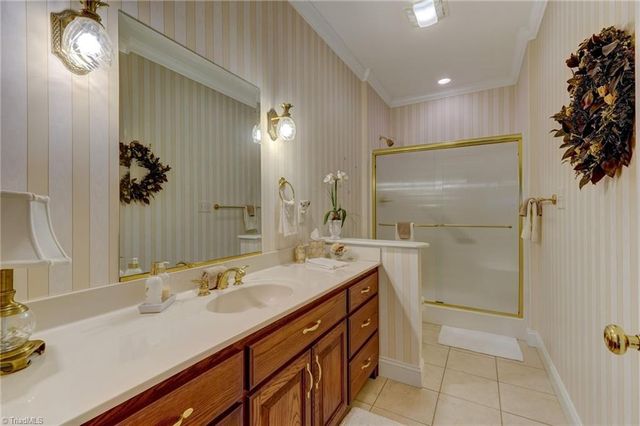 153 Oak Ridge Drive, Eden, NC 27288